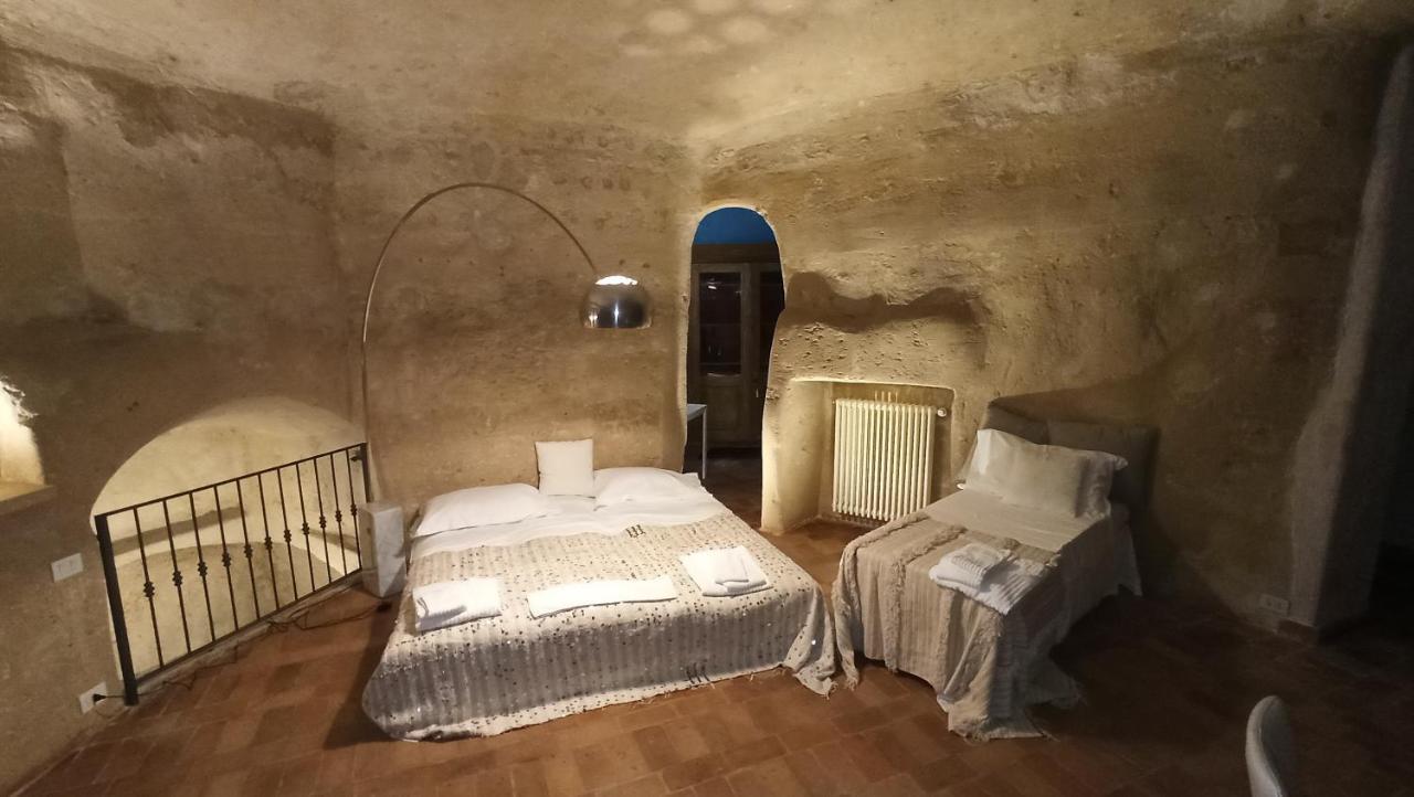 Casa Tudor Art Luxury Rooms Matera Zimmer foto