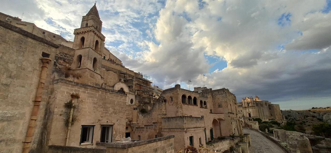 Casa Tudor Art Luxury Rooms Matera Zimmer foto