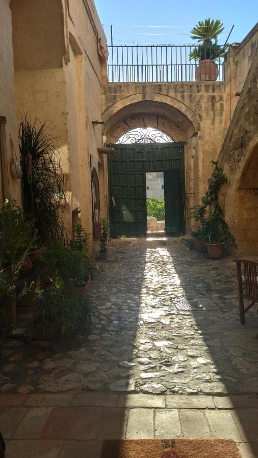 Casa Tudor Art Luxury Rooms Matera Zimmer foto