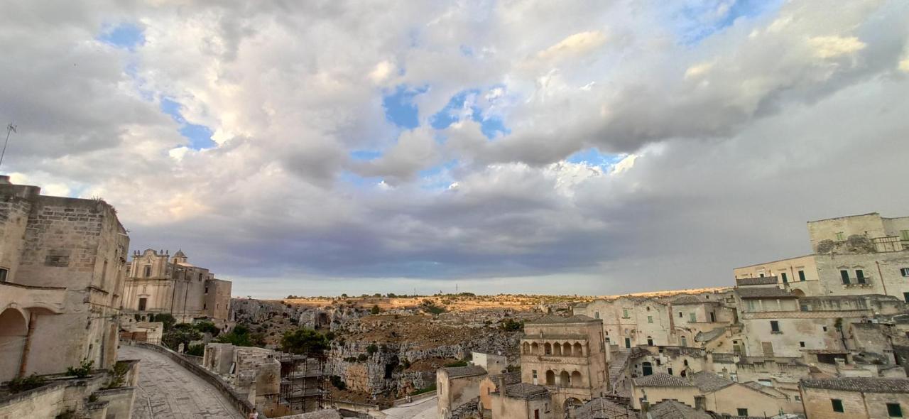 Casa Tudor Art Luxury Rooms Matera Zimmer foto